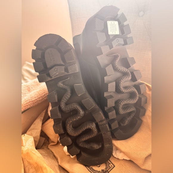 Gucci $1550 Calfskin Leather Nappa Matelasse Frances Chelsea Boots 39 9 Black - Picture 7 of 11